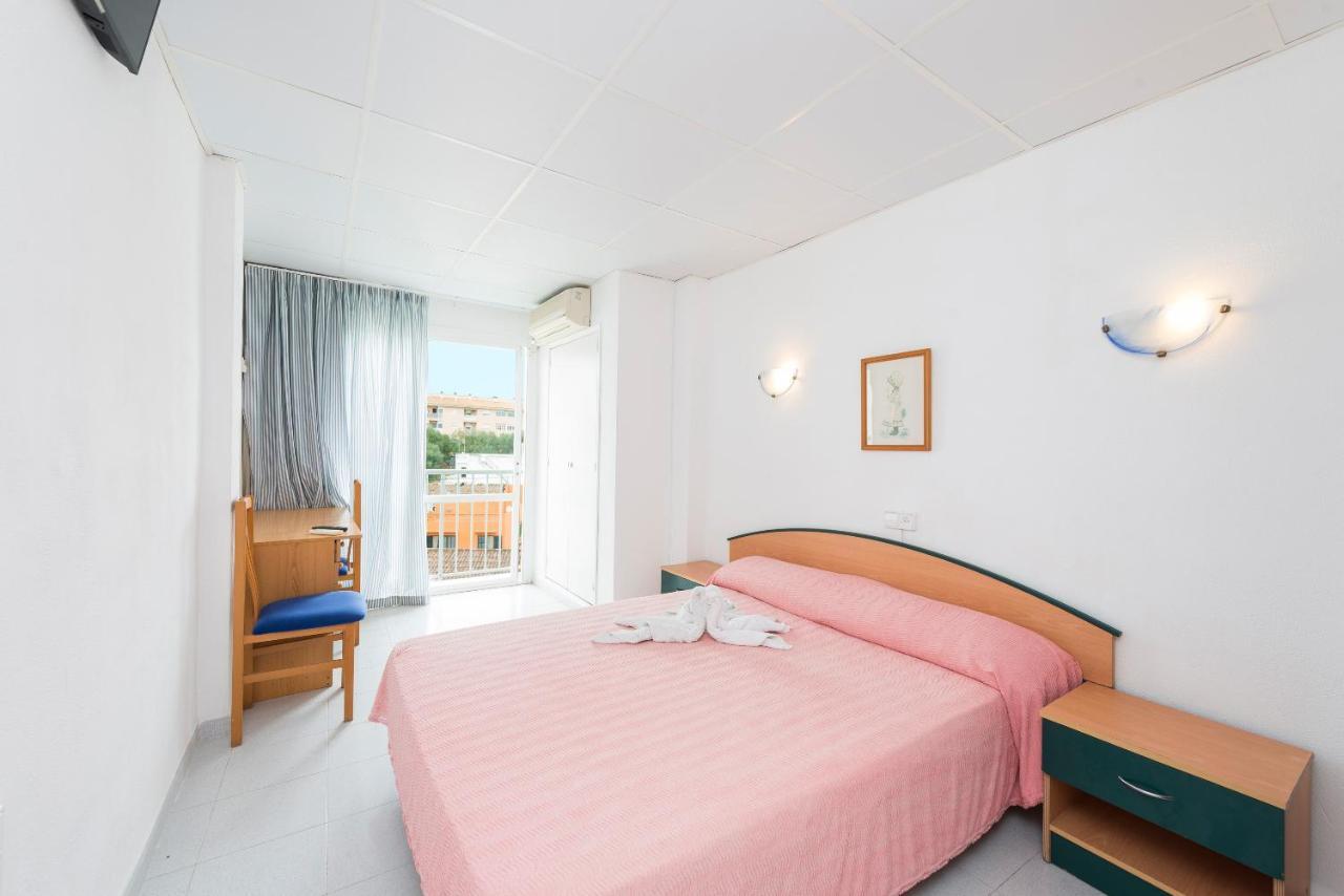 פורט ד'אלקודיה Hostal Vista Alegre מראה חיצוני תמונה