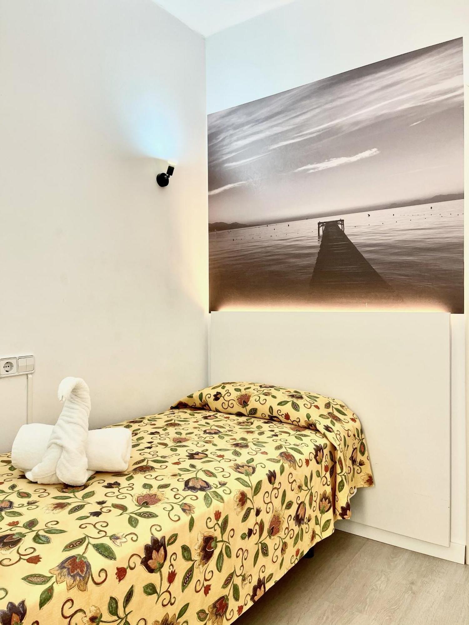 פורט ד'אלקודיה Hostal Vista Alegre מראה חיצוני תמונה