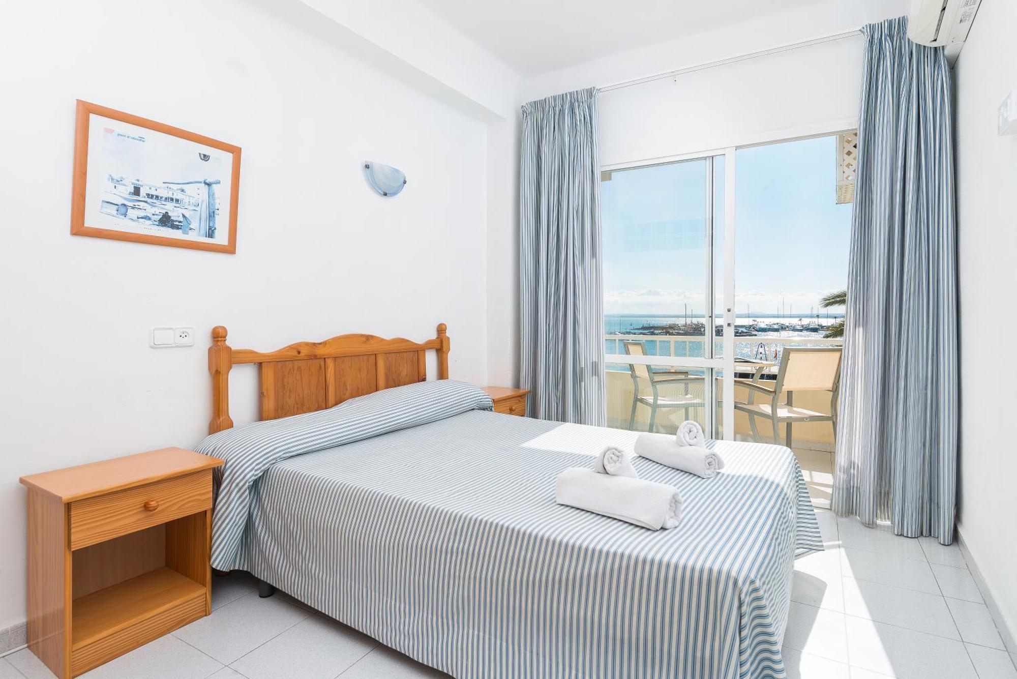 פורט ד'אלקודיה Hostal Vista Alegre מראה חיצוני תמונה